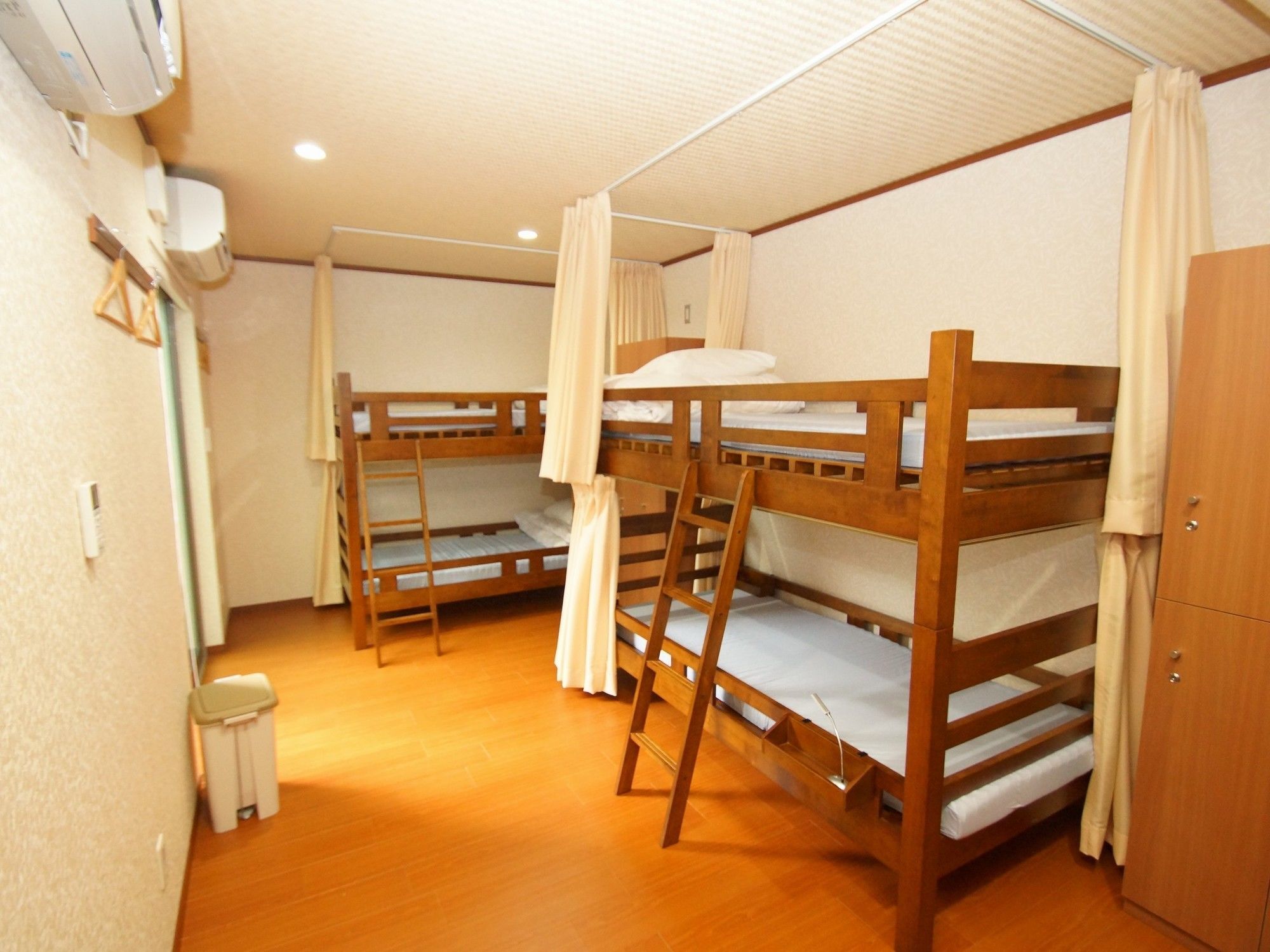 Guest House Na-No-Hana - Hostel, Caters To Women Kyoto Extérieur photo